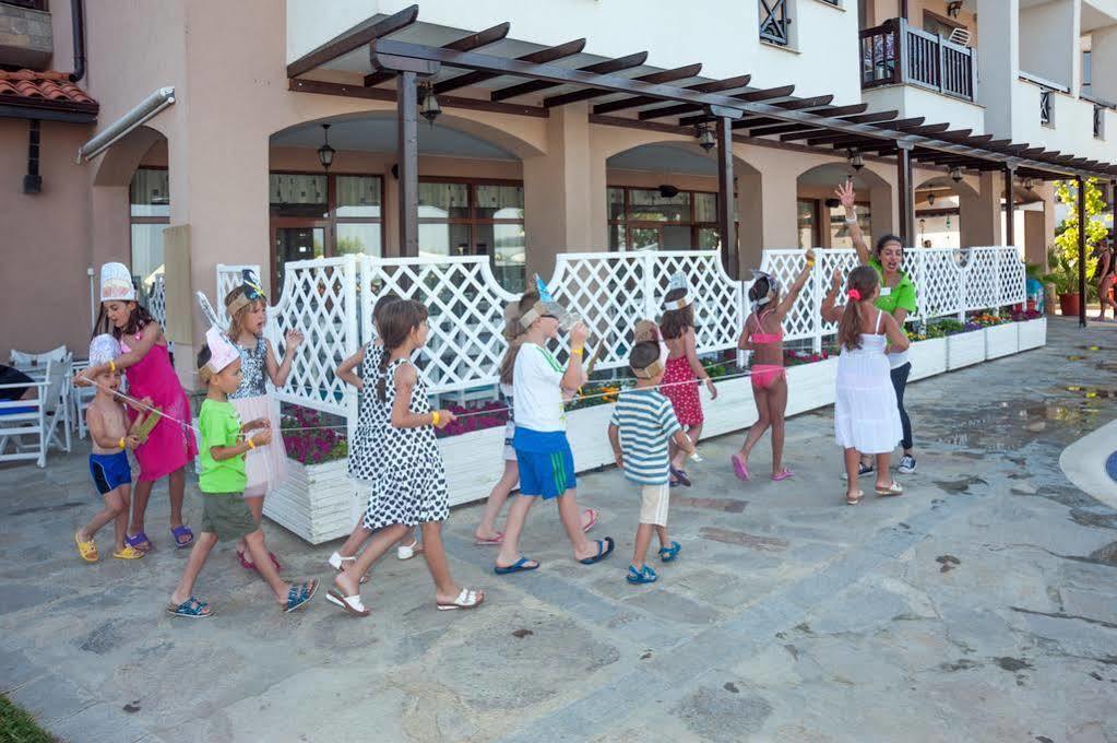 Oasis Del Mare Beach Front Hotel Lozenets Exteriör bild
